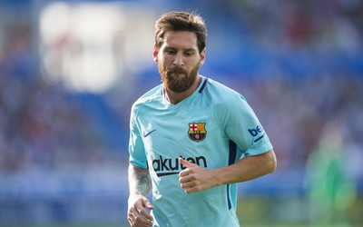 大象体育动态-佩里西奇点球低射破网